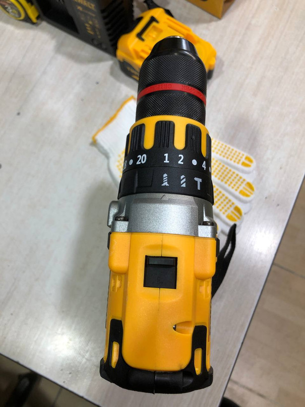 دریل شارژی صنعتی ۱۹۹ ولت دیوالت مدل flex _volt-199