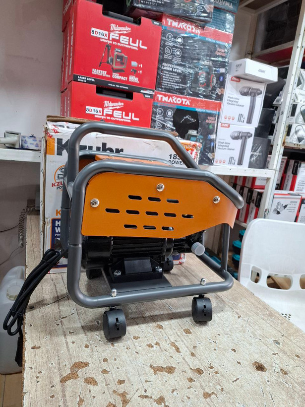 کارواش صنعتی چرخدار زوبر مدلk10510